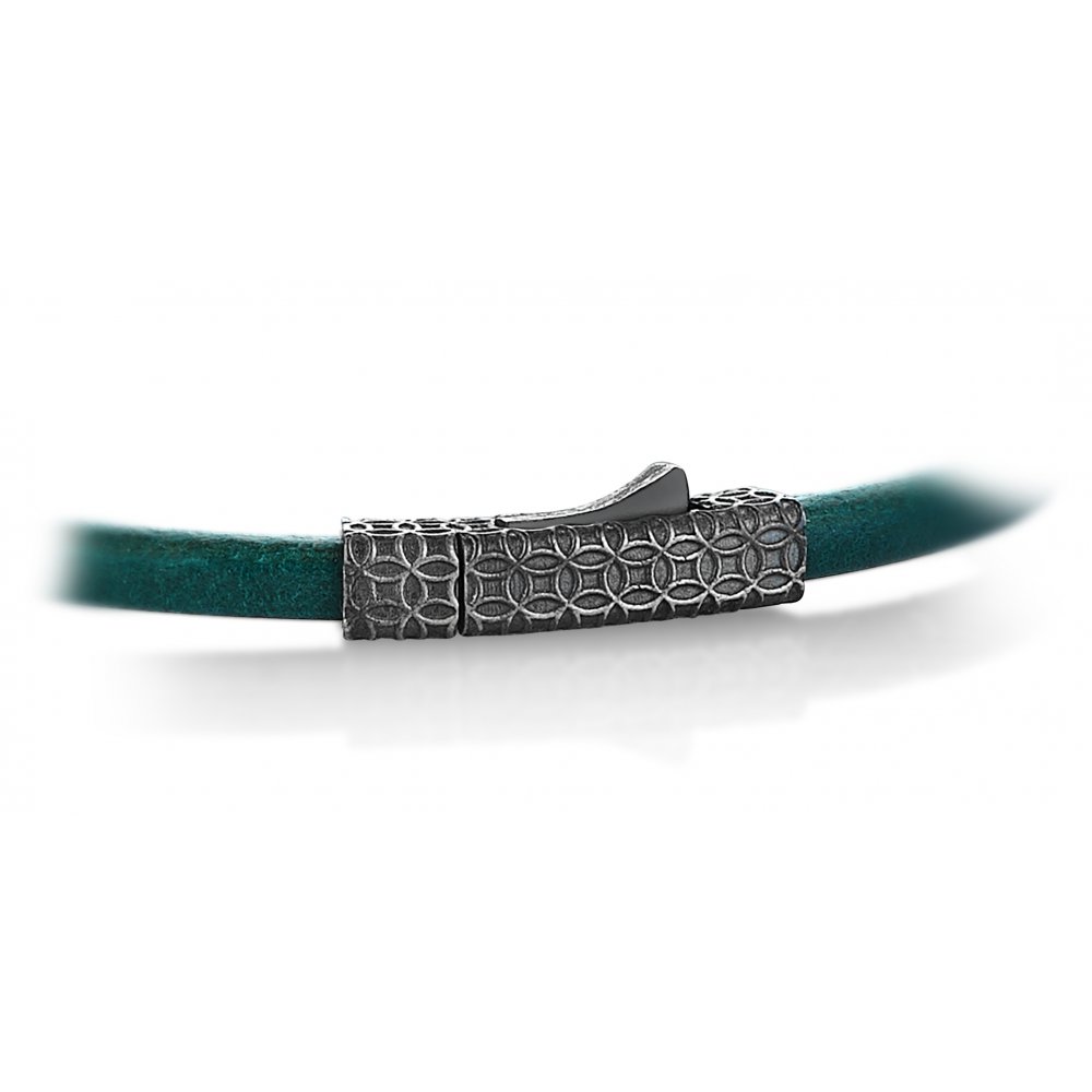 Turquoise Natural Leather Fleur-de-lis Bracelet in Silver w/ Black Cz